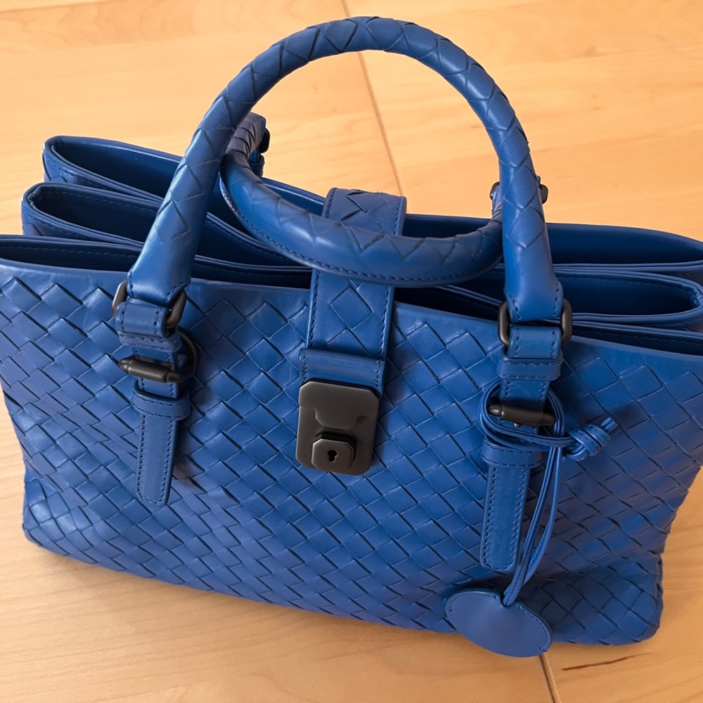 Bottega Veneta Vibrant Blue Roma leather Woven Satchel - Picture 2 of 5